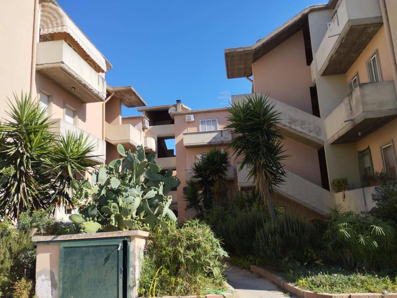 Appartamento Sankt Johann San Giovanni Suèrgiu Exterior foto